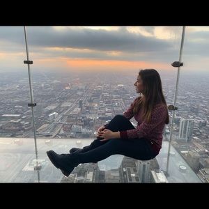 Meet your Posher, Alina